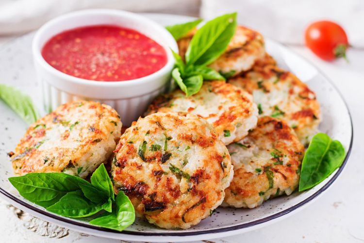 delicious-rice-chicken-meat-patties-with-garlic-tomato-sauce.jpg